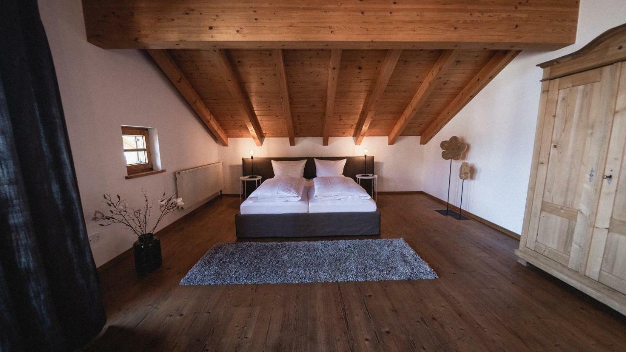 Отель Der Loewe Бургберг Экстерьер фото